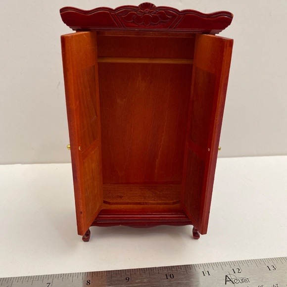 Miniature Dollhouse Wardrobe - Picture 7 of 11